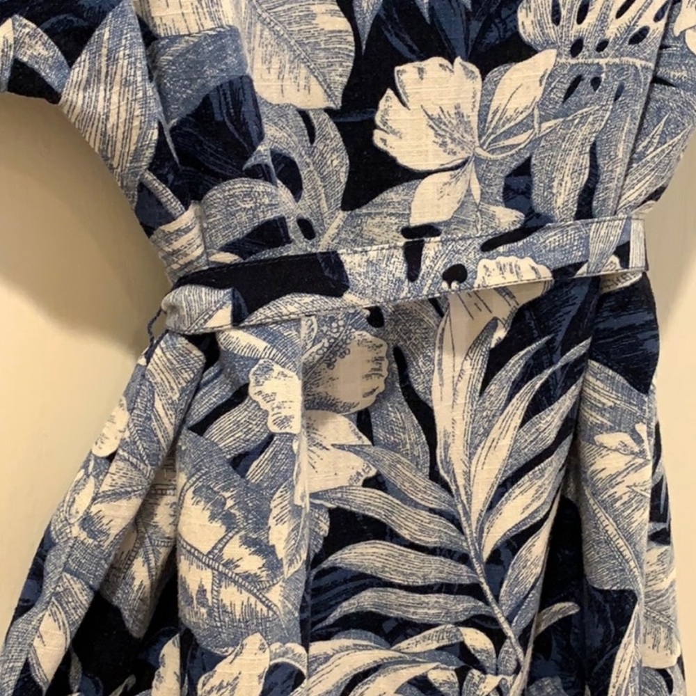 NWT H&M Blue Linen Tropical Floral Tie Dress XS - Picture 6 of 9